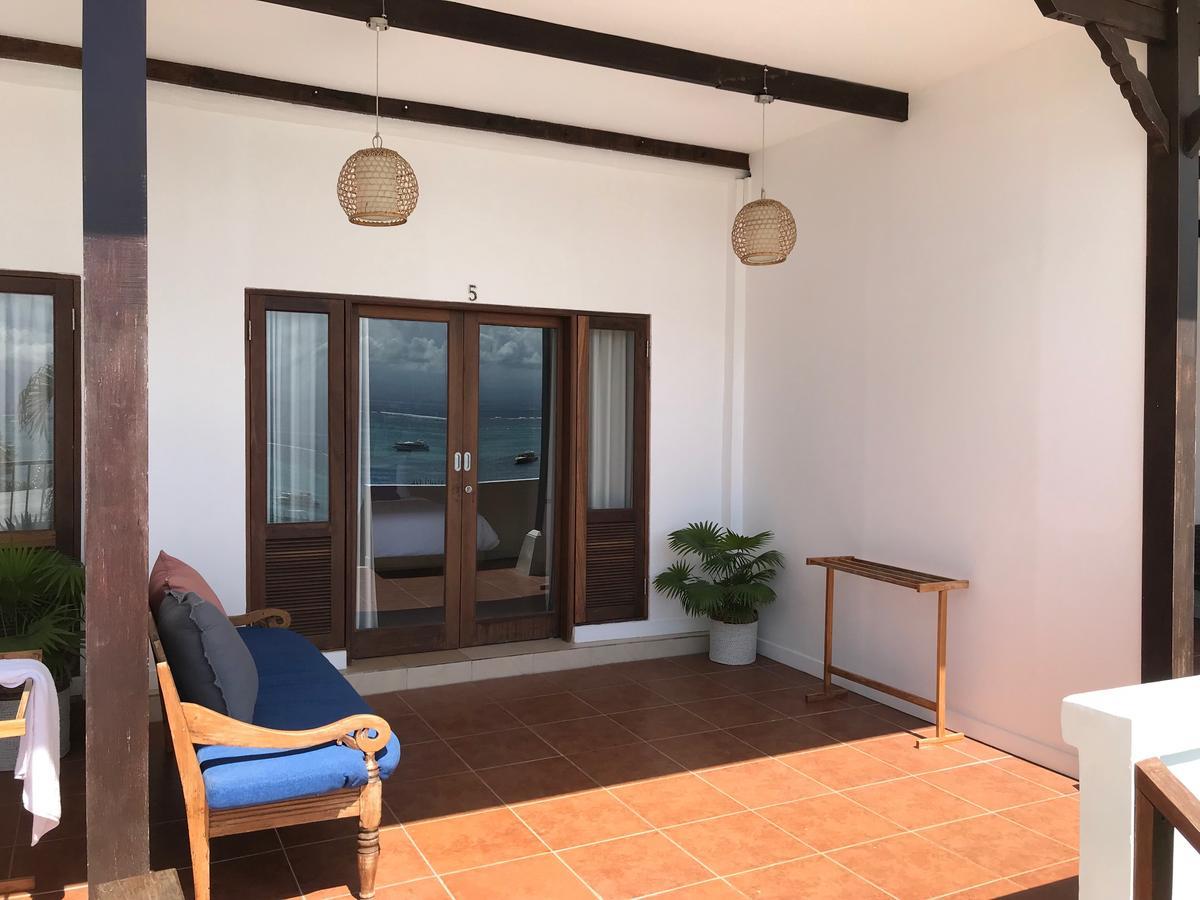 Playgrounds Wave Lodge Lembongan Esterno foto