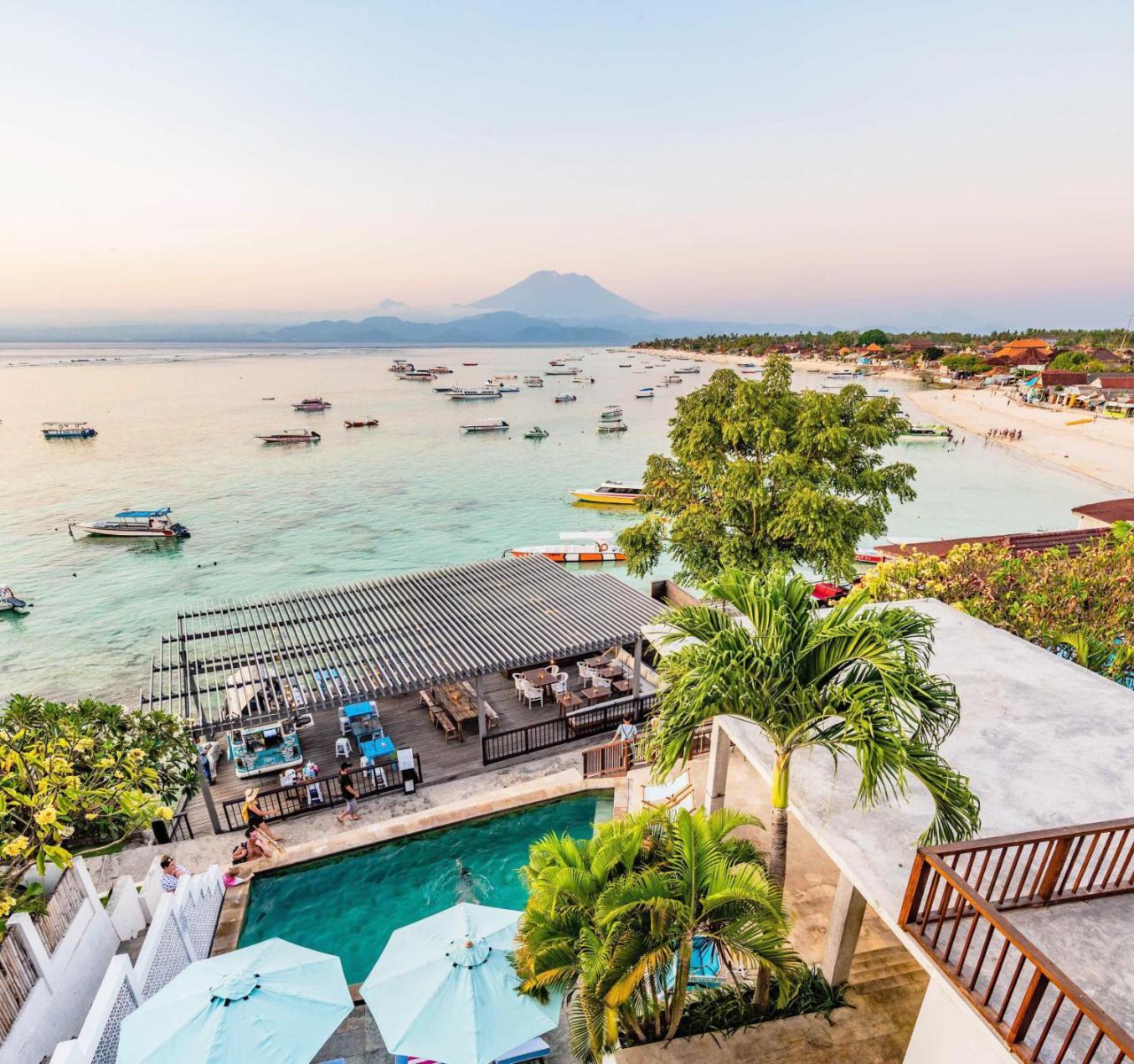 Playgrounds Wave Lodge Lembongan Esterno foto