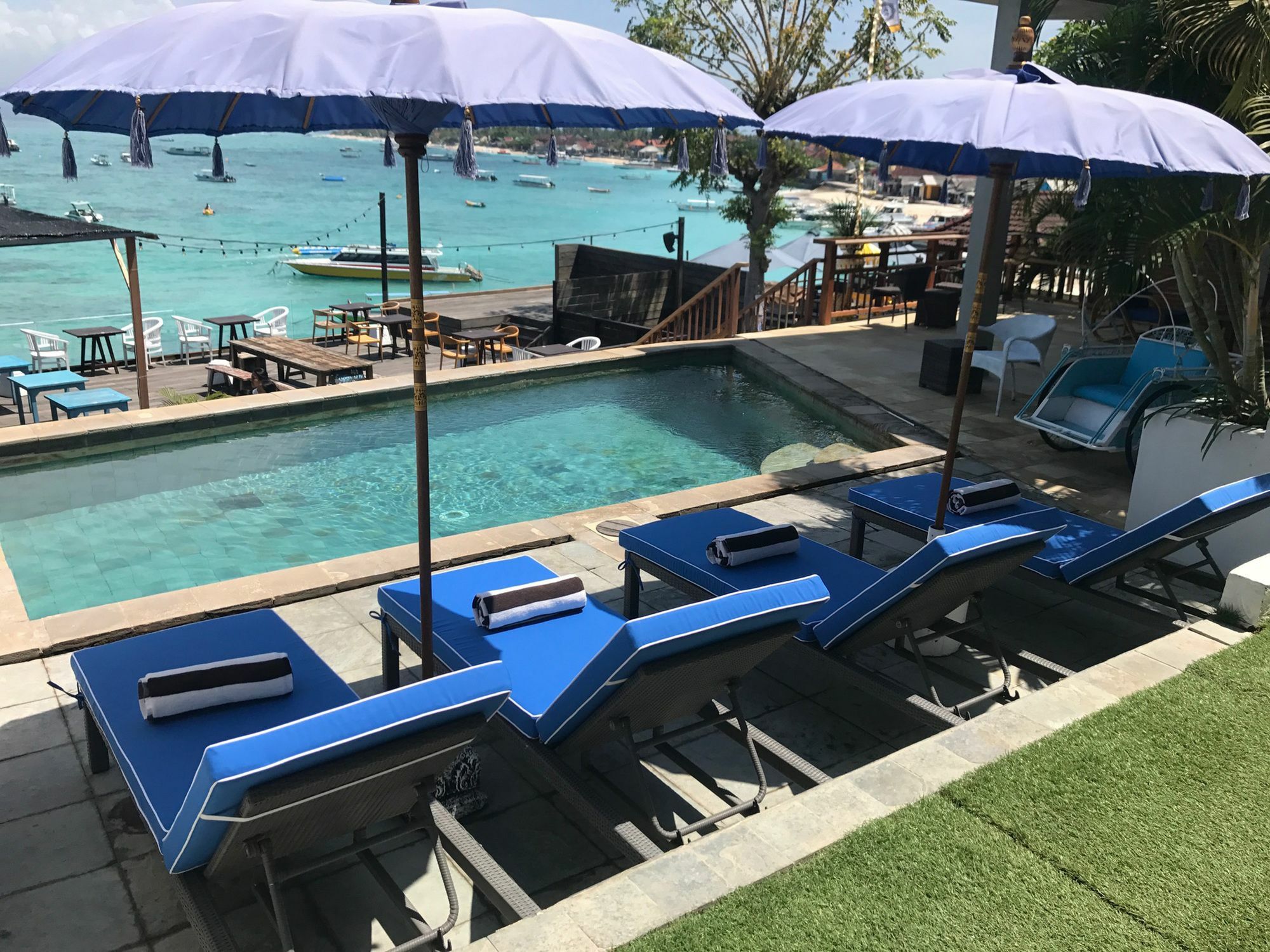 Playgrounds Wave Lodge Lembongan Esterno foto