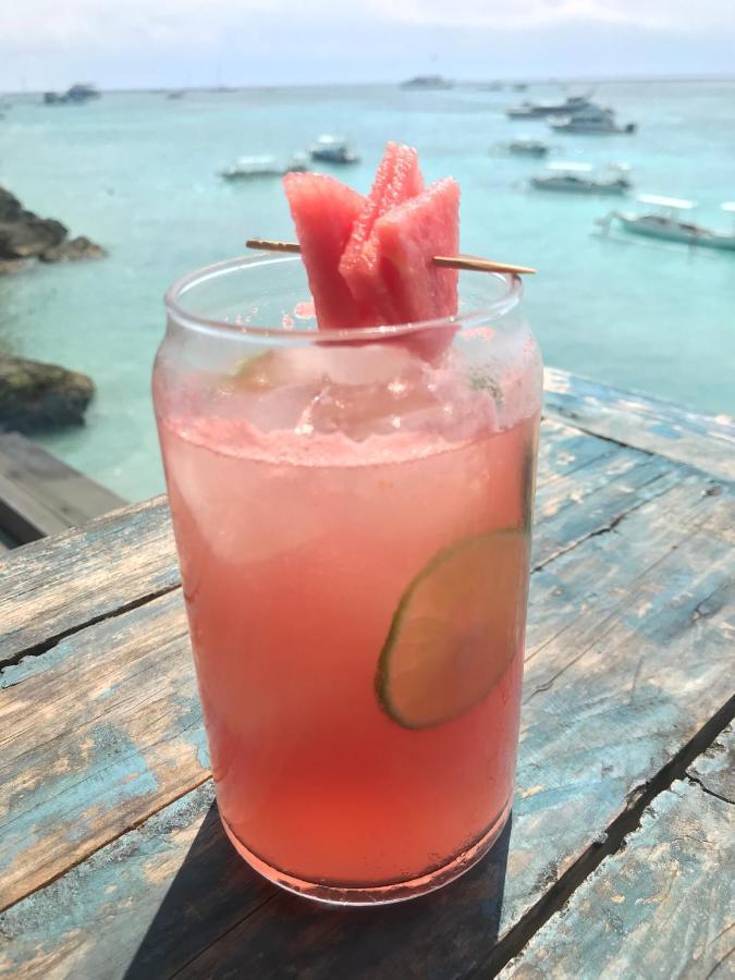 Playgrounds Wave Lodge Lembongan Esterno foto
